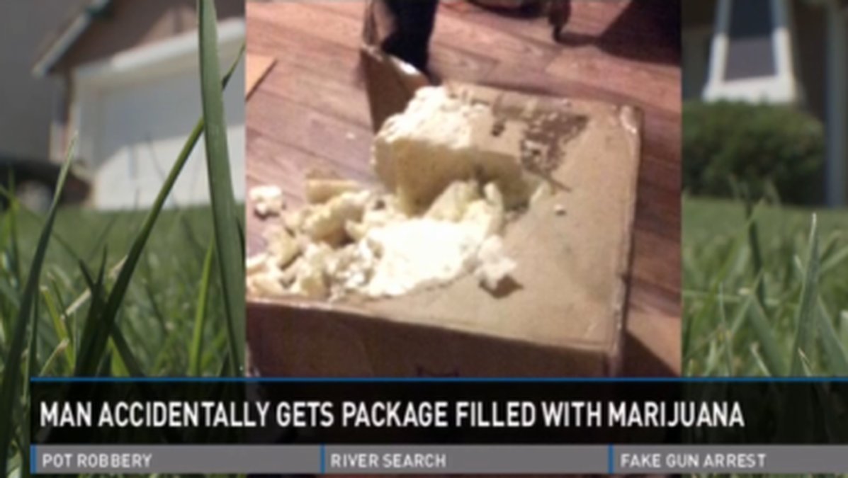 Såhär såg paketet ut som var fyllt med över fem kilo marijuana.